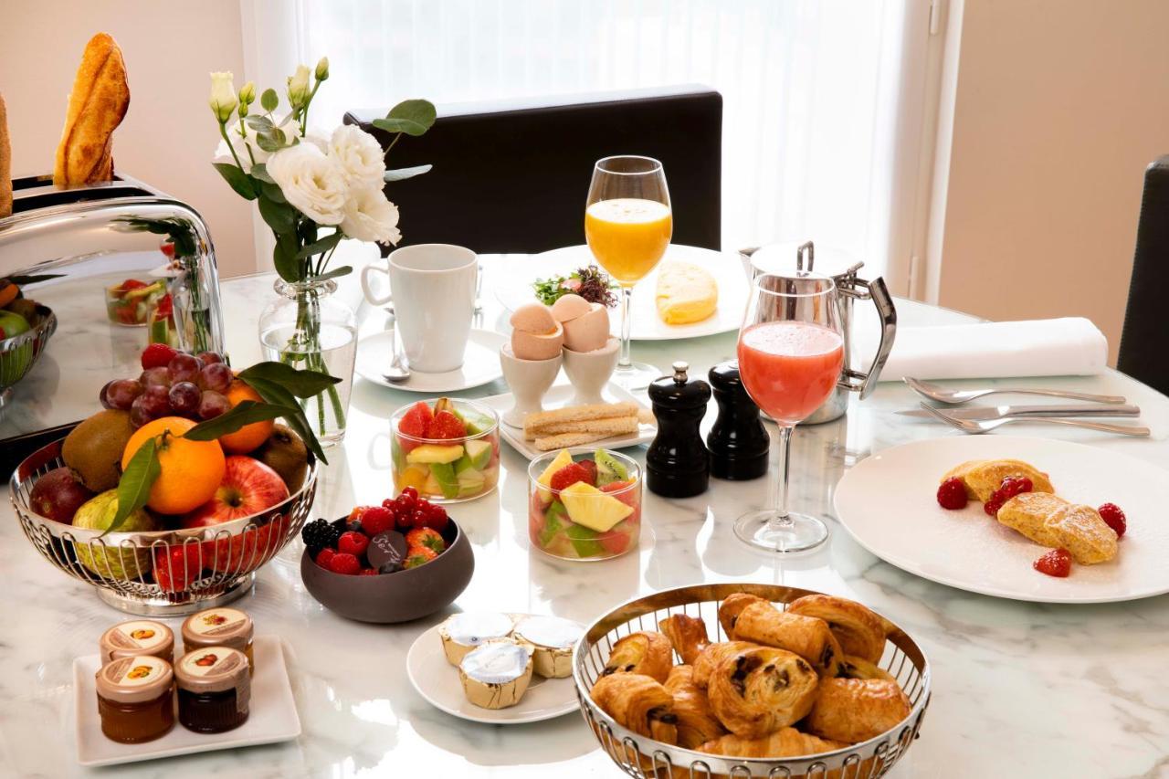 Hotel De Sers Champs Elysees Paris Luaran gambar